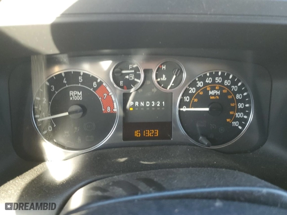 2008 Hummer H3 SUV with VIN 5GTEN13E988200594, listed as a Copart auction lot 49094585 with 161,323 mi miles and Salvage Title. Bid and sale history available at carsss.com. Image 9.