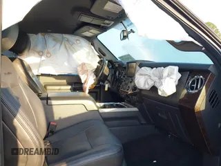 2015 Ford F-250 Lariat с VIN 1FT7W2BT0FEC39981, выставлен на аукционе IAAI как лот 42201173 с пробегом 68 199 миль миль и . История ставок и продаж доступна на DreamBid. Изображение 5.