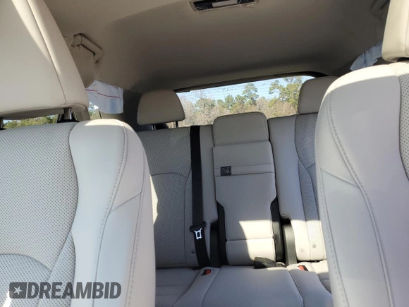 2022 Lexus RX 350 with VIN 2T2HZMDA2NC329679, listed as a Copart auction lot 42463005 with 36,914 mi miles and Salvage Title. Bid and sale history available at DreamBid. Image 10.