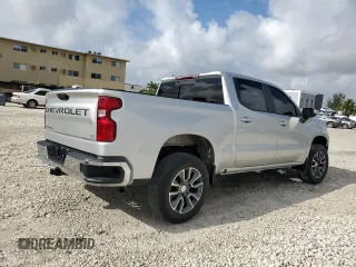 2022 Chevrolet Silverado 1500 LT with VIN 2GCPACED0N1502138, listed as a Copart auction lot 50809735 with 0 mi miles and Salvage Title. Bid and sale history available at carsss.com. Image 3.