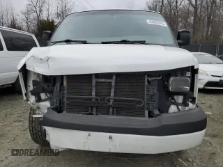 2015 GMC Savana Cargo Van with VIN 1GTW7FCF9F1113375, listed as a Copart auction lot 43082645 with 157,864 mi miles and Salvage Title. Bid and sale history available at carsss.com. Image 5.
