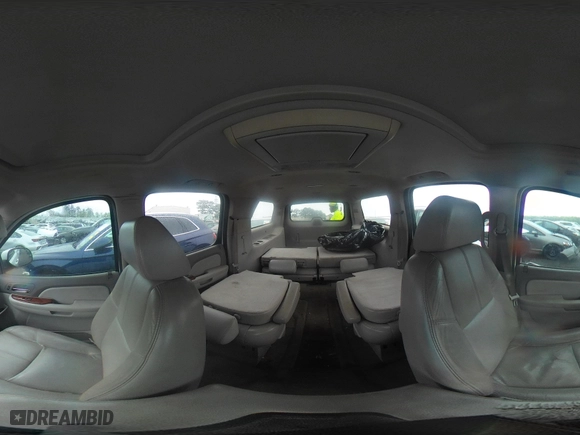 2007 Chevrolet Suburban LTZ with VIN 3GNFC160X7G132811, listed as a IAAI auction lot 41849787 with 1 mi miles. Bid and sale history available at carsss.com. Image 19.