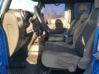 2015 Jeep Wrangler Unlimited Sahara с VIN 1C4BJWEG5FL586751, выставлен на аукционе Copart как лот 84089374 с пробегом 118 184 миль миль и Списание • Salvage title. История ставок и продаж доступна на DreamBid. Изображение 7.
