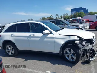 2016 Mercedes-Benz GLC 300 with VIN WDC0G4JB6GF017020, listed as a IAAI auction lot 42499541 with 118,973 mi miles and . Bid and sale history available at DreamBid. Image 13.