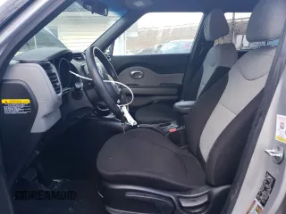 2018 Kia Soul with VIN KNDJN2A29J7549187, listed as a Copart auction lot 49444625 with 69,631 mi miles and Salvage Title. Bid and sale history available at DreamBid. Image 7.
