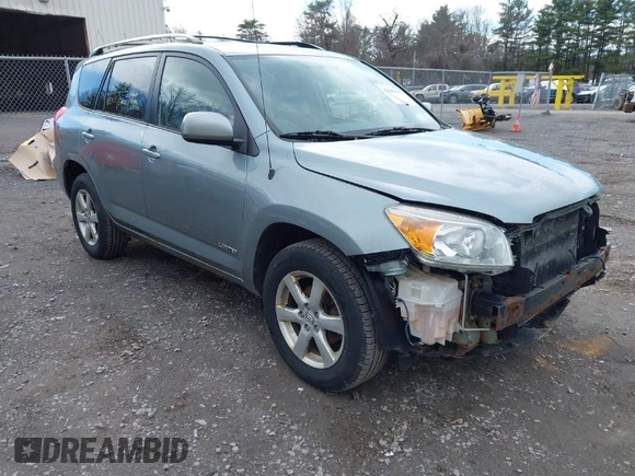 2008 Toyota RAV4 Ltd with VIN JTMBK31V686034421, listed as a IAAI auction lot 42041647 with 176,965 mi miles. Bid and sale history available at carsss.com. Image 1.