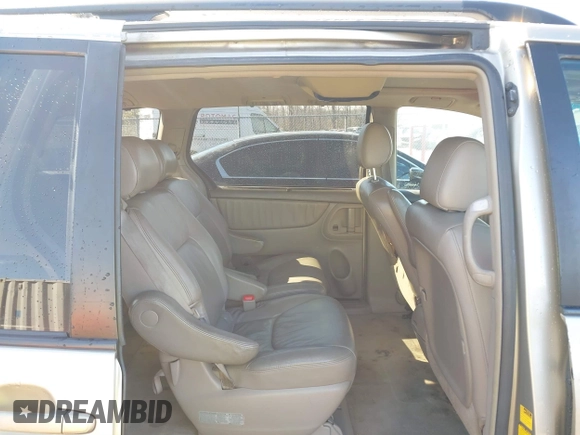2005 Toyota Sienna XLE with VIN 5TDZA22C95S365448, listed as a IAAI auction lot 41552969 with 214,462 mi miles and . Bid and sale history available at DreamBid. Image 8.