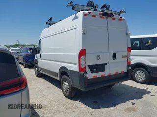 2021 Ram ProMaster Cargo with VIN 3C6LRVBG9ME560727, listed as a IAAI auction lot 41962893 with 110,477 mi miles. Bid and sale history available at carsss.com. Image 3.