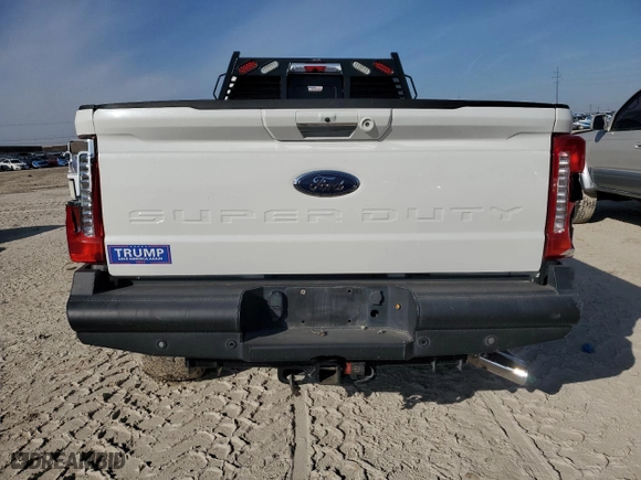 2023 Ford Super Duty F-350 SRW XL with VIN 1FT8W3BM0PEC86755, listed as a Copart auction lot 44944815 with NaN miles and Salvage Title. Bid and sale history available at carsss.com. Image 6.