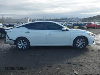 2019 Nissan Altima S with VIN 1N4BL4BVXKC159535, listed as a IAAI auction lot 41136702 with 90,380 mi miles and . Bid and sale history available at carsss.com. Image 14.