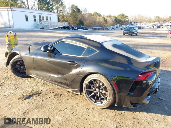 2024 Toyota Supra 3.0 with VIN WZ1DB0G01RW067364, listed as a IAAI auction lot 41330053 with 6,500 mi miles and . Bid and sale history available at DreamBid. Image 3.