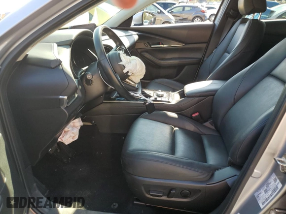 2021 Mazda CX-30 Preferred with VIN 3MVDMACLXMM304360, listed as a Copart auction lot 87596015 with 38,649 mi miles and Non Repairable. Bid and sale history available at DreamBid. Image 7.