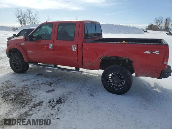 2006 Ford F-350 XL z VIN 1FTWW31PX6ED25708, wystawiony jako Copart lot #45972105 z przebiegiem 253 961 mil mil oraz Szkoda całkowita • Salvage title. Historia ofert i sprzedaży dostępna na DreamBid. Obrazek 2.