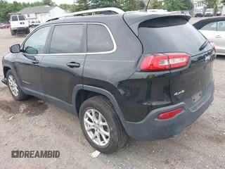 2017 Jeep Cherokee Latitude с VIN 1C4PJMCB0HW637950, выставлен на аукционе IAAI как лот 42605089 с пробегом 133 837 миль миль и . История ставок и продаж доступна на DreamBid. Изображение 3.