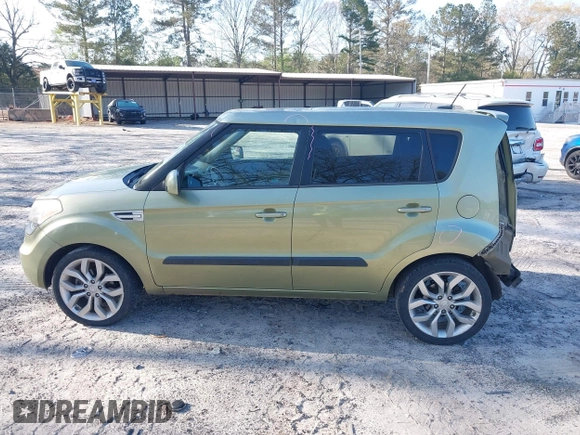 2011 Kia Soul + with VIN KNDJT2A26B7281206, listed as a IAAI auction lot 41919876 with 213,970 mi miles. Bid and sale history available at carsss.com. Image 14.