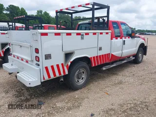 2016 Ford F-250 XL with VIN 1FD7X2B65GEC87433, listed as a IAAI auction lot 42014964 with 527,692 mi miles and . Bid and sale history available at DreamBid. Image 4.