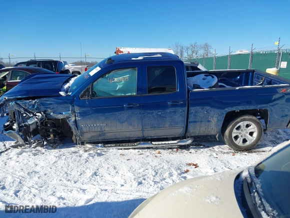 2018 Chevrolet Silverado 1500 LT with VIN 1GCVKRECXJZ202283, listed as a IAAI auction lot 41363873 with 86,955 mi miles. Bid and sale history available at carsss.com. Image 14.