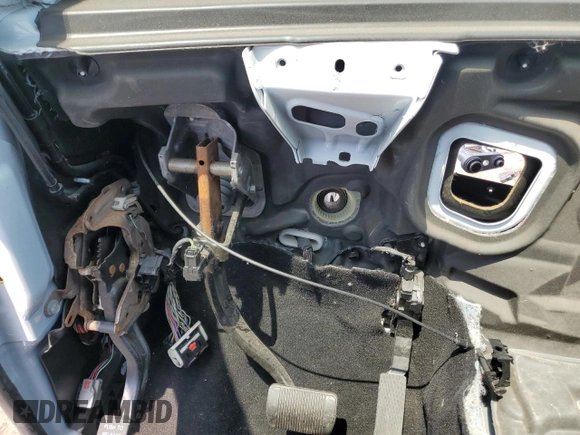 2023 Dodge Durango GT Plus с VIN 1C4RDJDG1PC602858, выставлен на аукционе Copart как лот 59918205 с пробегом Не указан миль и На запчасти • Non repairable. История ставок и продаж доступна на DreamBid. Изображение 9.