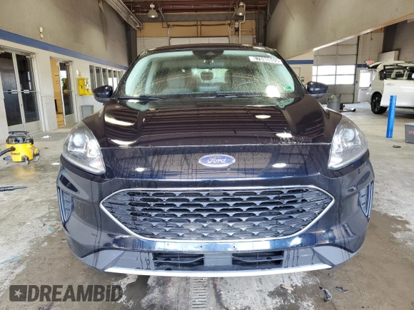 2021 Ford Escape SE z VIN 1FMCU0G60MUA68241, wystawiony jako Copart lot #57090665 z przebiegiem 127 851 mil mil oraz Czysty tytuł • Clean title. Historia ofert i sprzedaży dostępna na DreamBid. Obrazek 5.