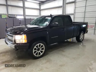 2013 Chevrolet Silverado 1500 LT with VIN 1GCRCSEA7DZ341019, listed as a Copart auction lot 49619425 with 166,787 mi miles and Clean Title. Bid and sale history available at DreamBid. Image 1.