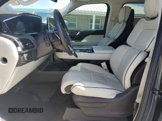 2021 Lincoln Navigator Black Label z VIN 5LMJJ3TT9MEL16717, wystawiony jako Copart lot #51939315 z przebiegiem 56 137 mil mil oraz Szkody całkowita. Historia ofert i sprzedaży dostępna na DreamBid. Obrazek 7.