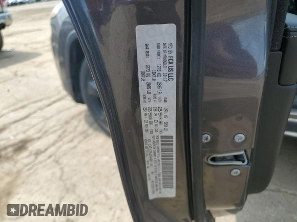 2018 Jeep Cherokee Latitude z VIN 1C4PJLCB5JD544904, wystawiony jako Copart lot #59638905 z przebiegiem 139 427 mil mil oraz Czysty tytuł • Clean title. Historia ofert i sprzedaży dostępna na DreamBid. Obrazek 13.