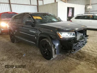 2023 Volkswagen Atlas SEL with VIN 1V2BE2CA0PC203732, listed as a Copart auction lot 67001574 with 30,018 mi miles and Salvage title. Bid and sale history available at DreamBid. Image 4.