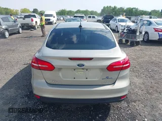 2015 Ford Focus SE с VIN 1FADP3F26FL209022, выставлен на аукционе IAAI как лот 42070713 с пробегом 31 908 миль миль и . История ставок и продаж доступна на DreamBid. Изображение 16.