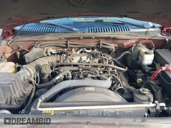 2005 Mercury Mountaineer Convenience z VIN 4M2ZU86W75UJ06221, wystawiony jako IAAI lot #41353579 z przebiegiem 198 754 mil mil oraz . Historia ofert i sprzedaży dostępna na DreamBid. Obrazek 10.
