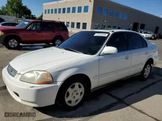 1998 Honda Civic EX with VIN 2HGEJ8549WH600910, listed as a Copart auction lot 72281924 with 140,578 mi miles and Salvage Title. Bid and sale history available at carsss.com. Image 1.