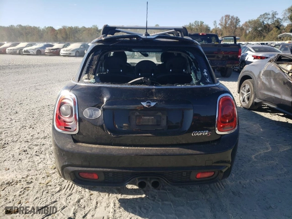 2016 MINI Cooper Hardtop 4 Door S with VIN WMWXU3C5XG2D30948, listed as a Copart auction lot 76173124 with 70,483 mi miles and Salvage Title. Bid and sale history available at carsss.com. Image 6.