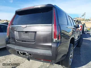 2018 Cadillac Escalade Premium Luxury with VIN 1GYS4CKJ9JR222838, listed as a IAAI auction lot 41192354 with 78,389 mi miles. Bid and sale history available at carsss.com. Image 4.