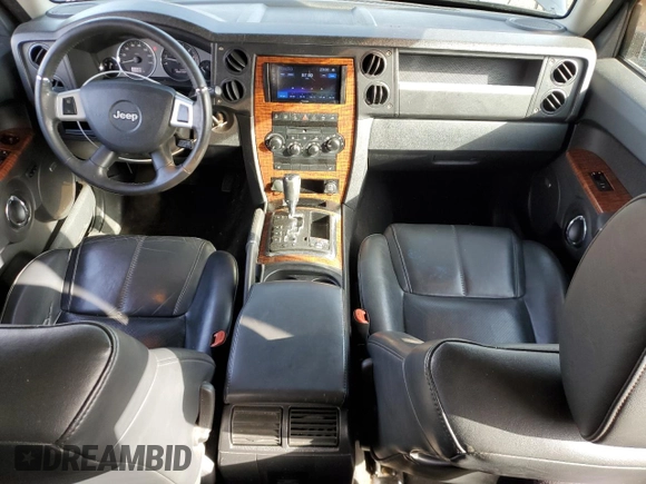 2008 Jeep Commander Limited z VIN 1J8HG58258C135608, wystawiony jako Copart lot #49639375 z przebiegiem 140 549 mil mil oraz Szkoda całkowita • Salvage title. Historia ofert i sprzedaży dostępna na DreamBid. Obrazek 8.