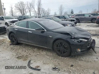 2013 Tesla Model S with VIN 5YJSA1CN8DFP27459, listed as a Copart auction lot 45962835 with Not Provided miles and Salvage Title. Bid and sale history available at DreamBid. Image 4.