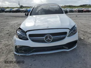 2016 Mercedes-Benz C 63 S AMG с VIN 55SWF8HB6GU104239, выставлен на аукционе Copart как лот 83988234 с пробегом 38 962 миль миль и Списание • Salvage title. История ставок и продаж доступна на DreamBid. Изображение 5.
