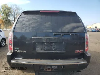 2011 GMC Yukon Denali with VIN 1GKS2EEF5BR197392, listed as a Copart auction lot 77253844 with 276,239 mi miles and Clean Title. Bid and sale history available at carsss.com. Image 6.