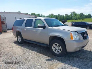2007 GMC Yukon XL SLT z VIN 1GKFC16057J208706, wystawiony jako IAAI lot #42254441 z przebiegiem 87 500 mil mil oraz . Historia ofert i sprzedaży dostępna na DreamBid. Obrazek 1.