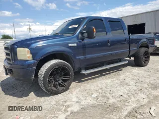 2005 Ford F-250 XL with VIN 1FTSW20505EA06776, listed as a Copart auction lot 56748365 with 217,700 mi miles and Clean title. Bid and sale history available at DreamBid. Image 1.