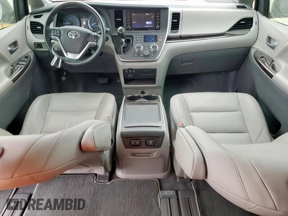 2020 Toyota Sienna XLE Auto Access Seat with VIN 5TDYZ3DC5LS029848, listed as a Copart auction lot 62302005 with 73,471 mi miles and Salvage title. Bid and sale history available at DreamBid. Image 8.