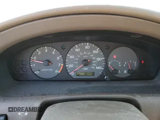 2001 Mazda 626 LX with VIN 1YVGF22D815242283, listed as a Copart auction lot 42141985 with 36,448 mi miles and Salvage Title. Bid and sale history available at carsss.com. Image 9.