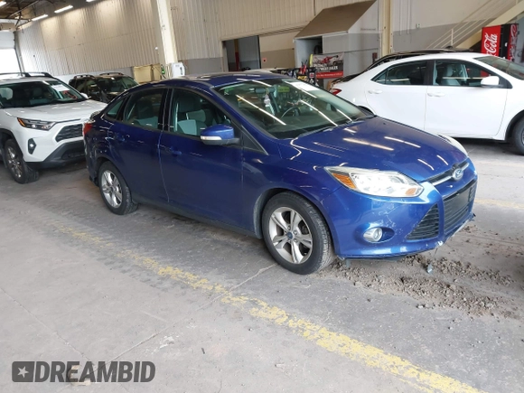 2012 Ford Focus SE with VIN 1FAHP3F27CL258291, listed as a IAAI auction lot 41877449 with 108,264 mi miles. Bid and sale history available at carsss.com. Image 1.