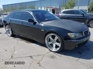 2006 BMW 7 Series 750i z VIN WBAHL83506DT06128, wystawiony jako IAAI lot #42140953 z przebiegiem 143 833 mil mil oraz . Historia ofert i sprzedaży dostępna na DreamBid. Obrazek 1.