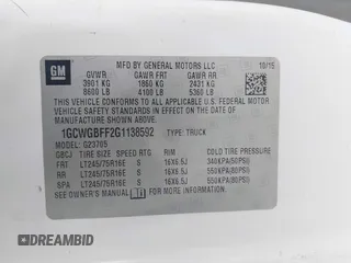 2016 Chevrolet Express Cargo z VIN 1GCWGBFF2G1138592, wystawiony jako IAAI lot #42500515 z przebiegiem Nie podano mil oraz . Historia ofert i sprzedaży dostępna na DreamBid. Obrazek 9.