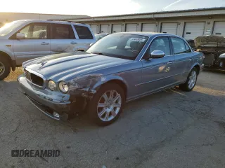 2004 Jaguar XJ с VIN SAJEA74C34SG07203, выставлен на аукционе Copart как лот 43443405 с пробегом 131 261 миль миль и Списание • Salvage title. История ставок и продаж доступна на DreamBid. Изображение 1.
