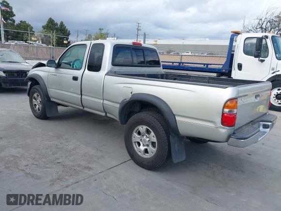 2004 Toyota Tacoma PreRunner with VIN 5TESM92NX4Z334648, listed as a IAAI auction lot 41922655 with 247,199 mi miles and . Bid and sale history available at DreamBid. Image 3.