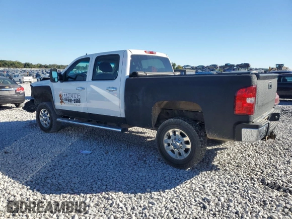 2014 Chevrolet Silverado 1500 with VIN M11099R247K100323, listed as a Copart auction lot 74761004 with 116,390 mi miles and Clean Title. Bid and sale history available at DreamBid. Image 2.