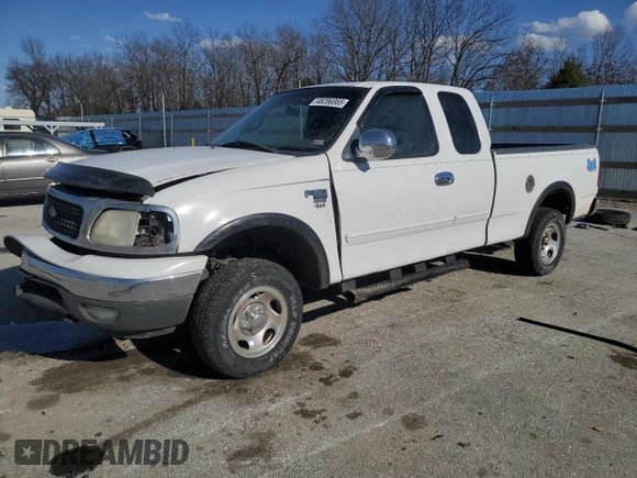 2000 Ford F-150 XL with VIN 1FTRX18W5YKB13685, listed as a Copart auction lot 48286865 with 249,053 mi miles and Salvage Title. Bid and sale history available at carsss.com. Image 1.