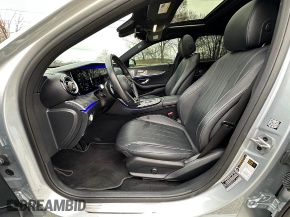 2021 Mercedes-Benz E-Class E 350 with VIN W1KZF8DB4MA920140, listed as a Copart auction lot 54273465 with 90,330 mi miles and Clean Title. Bid and sale history available at carsss.com. Image 14.
