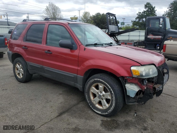 2005 Ford Escape XLT with VIN 1FMYU93105KD73059, listed as a Copart auction lot 53149615 with 143,739 mi miles and Salvage Title. Bid and sale history available at carsss.com. Image 4.