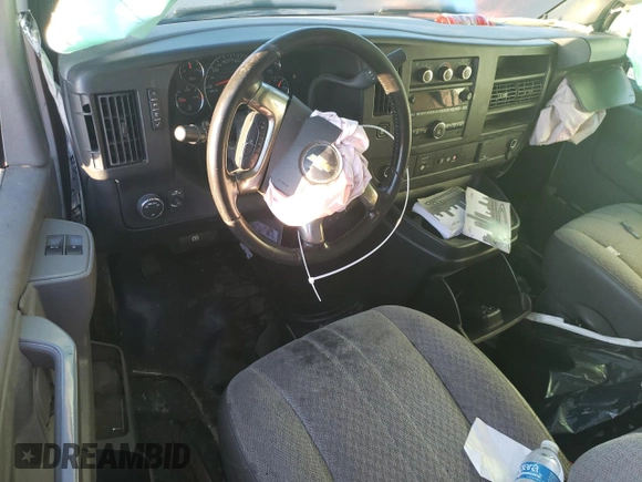 2019 Chevrolet Express Cargo Van with VIN 1GCWGAFG3K1181981, listed as a Copart auction lot 46722105 with 163,260 mi miles and Salvage Title. Bid and sale history available at carsss.com. Image 8.